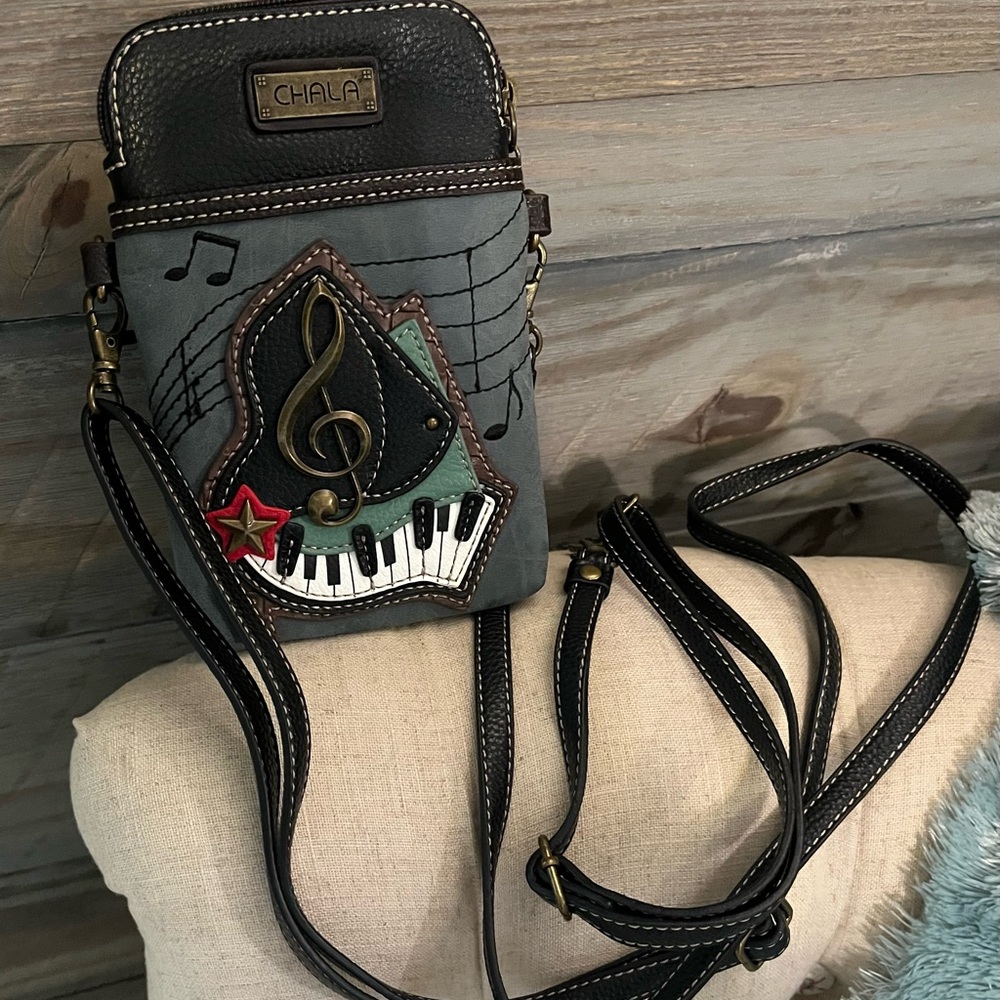 CHALA, piano cellphone crossbody